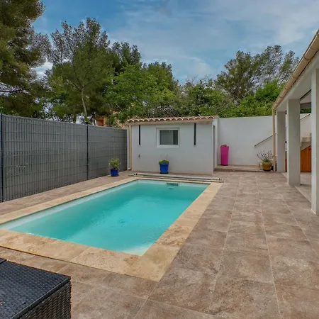 Location Avec Piscine & Parking Prive A Semesterbostad