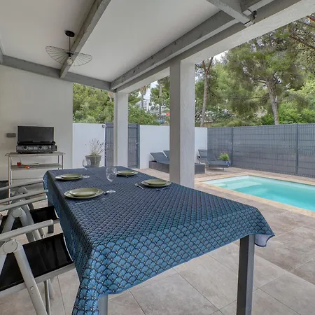 Location Avec Piscine & Parking Prive A Semesterbostad *